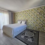 Rent 3 bedroom house of 170 m² in Guadalmina Baja