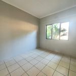 Rent 2 bedroom house of 1226 m² in uMhlathuze