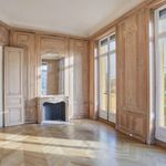 Rent 4 bedroom apartment of 288 m² in Paris