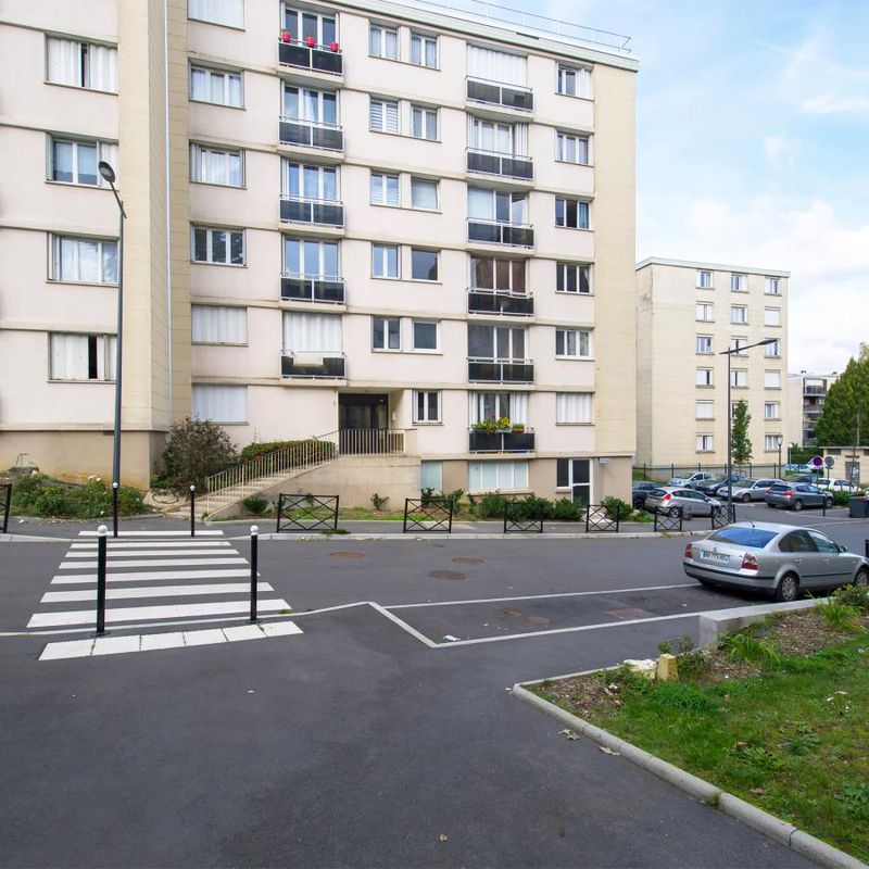 Location appartement  pièce FONTENAY LE FLEURY 45m² à 812.70€/mois - CDC Habitat Fontenay-le-Fleury
