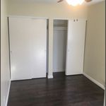 Rent 1 bedroom apartment of 69 m² in Long Beach