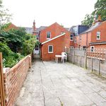 Rent 5 bedroom house in Reading