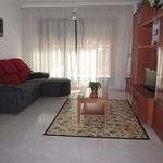 Rent 2 bedroom apartment of 82 m² in Sanxenxo