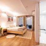 Rent 1 bedroom apartment of 89 m² in Porto