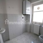 Rent 4 bedroom apartment of 80 m² in Benevento