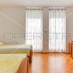 Najam 3 spavaće sobe stan od 80 m² u Zagreb