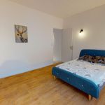 Rent a room of 107 m² in Lille