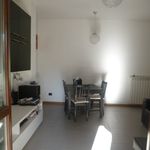 Affitto 2 camera appartamento di 58 m² in Frascati
