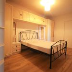 Rent 2 bedroom flat in Hornchurch