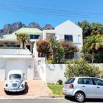 Rent 2 bedroom house of 288 m² in Cape Town