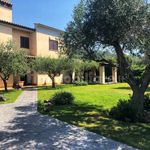 Rent 5 bedroom house of 190 m² in Trevignano Romano