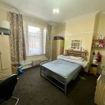 Rent 6 bedroom apartment in Leicester