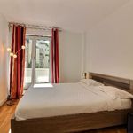 Rent 5 bedroom apartment of 108 m² in Paris