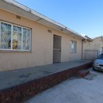 Rent 2 bedroom house of 300 m² in Cape Town