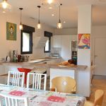 Rent 6 bedroom house of 247 m² in Marseille