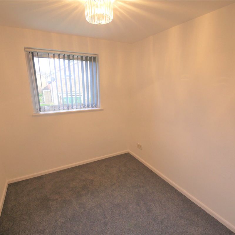 3 bedroom property to let in Tomlyns Lane, Brentwood, CM131PU - £1600 pcm | Balgores Hutton