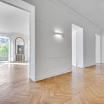 Rent 4 bedroom apartment of 340 m² in Champs-Elysées, Madeleine, Triangle d’or