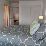 Rent 2 bedroom apartment of 1055 m² in Lakewood