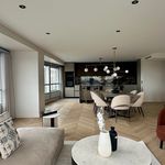 Rent 4 bedroom apartment of 179 m² in Paris