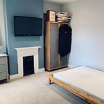 Rent a room of 93 m² in London