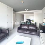Rent 1 bedroom apartment of 107 m² in Dubai