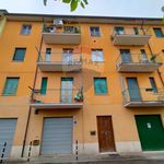 Affitto 4 camera appartamento di 95 m² in Perugia