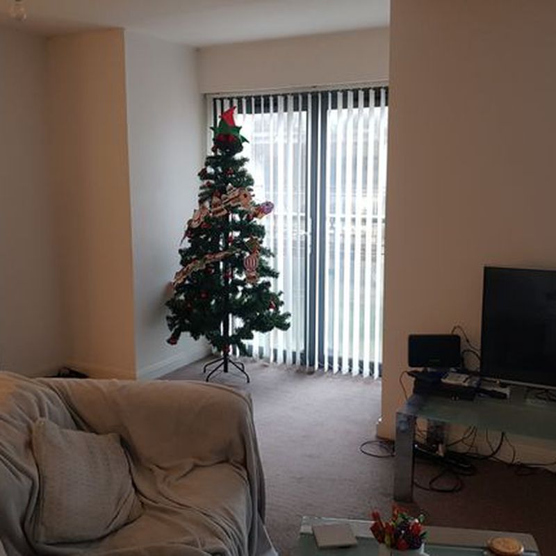 Town house to rent in St. Christophers Court, Swansea SA1