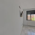 Rent 2 bedroom apartment of 69 m² in Sevilla