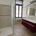 Rent 2 bedroom apartment of 48 m² in Nîmes