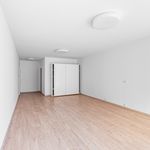 Pronajměte si 3 ložnic/e byt o rozloze 135 m² v Praha