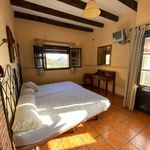 Rent 6 bedroom house in Cabañas del Castillo