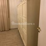 Affitto 3 camera appartamento di 105 m² in Livorno