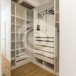 Najam 3 spavaće sobe stan od 120 m² u Split