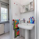Rent 4 bedroom apartment of 200 m² in Bresso