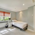 Rent 6 bedroom house in Watford