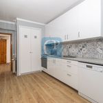 Rent 3 bedroom apartment of 127 m² in Vila Nova de Gaia