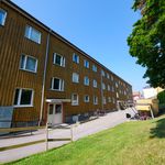 Rent 3 bedroom apartment of 73 m² in Malmköping
