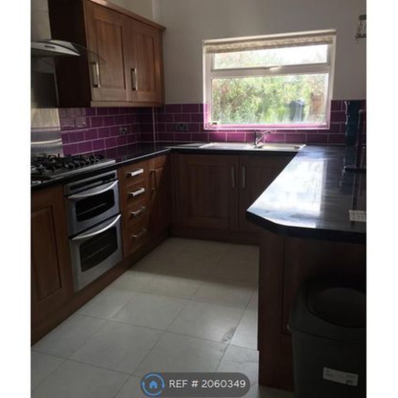 Room to rent in Victoria Road, Chelmsford CM1