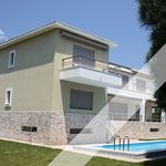 Rent 5 bedroom house of 200 m² in Μαραθώνας