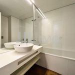 Rent 2 bedroom apartment of 110 m² in Lisboa