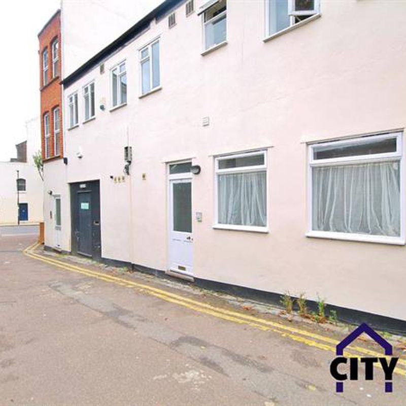To Let - Criterion Mews, Archway N19 - £2,350 pcm Upper Holloway