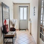 Rent 4 bedroom house of 90 m² in Fontenay-le-Comte