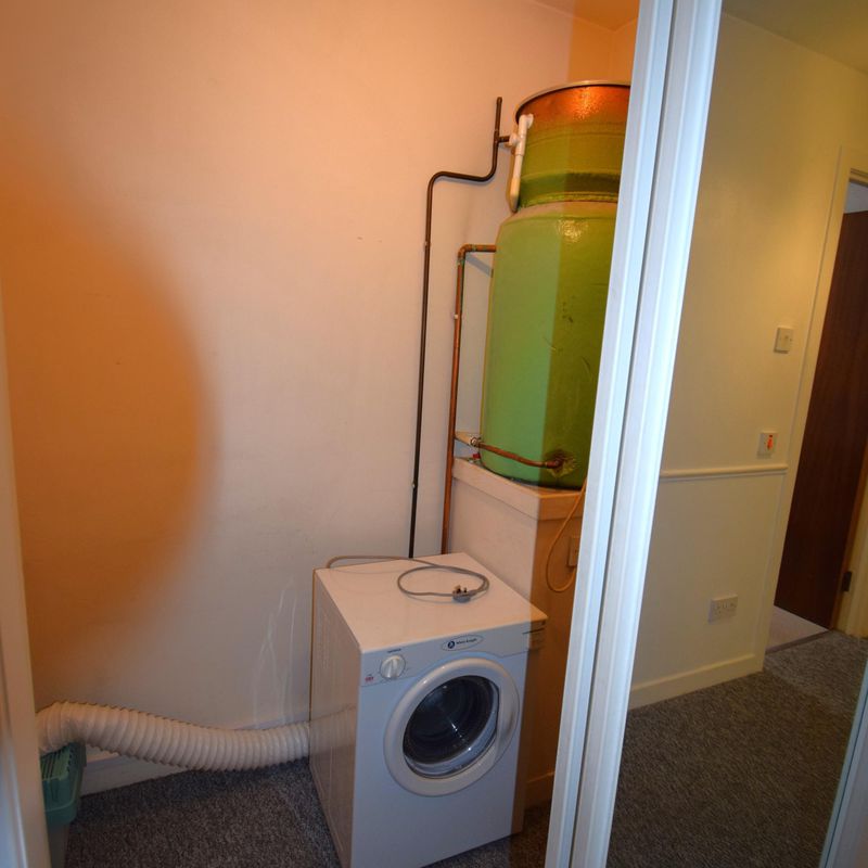 1 Bedroom Ground Flat to Rent at Cumnock-and-New-Cumnock, East-Ayrshire, Netherthird, England