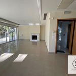 Rent 3 bedroom house of 200 m² in Glyfada