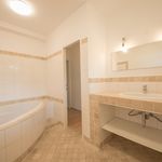 Miete 5 Schlafzimmer haus von 143 m² in Perchtoldsdorf