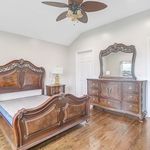 Rent 3 bedroom apartment in Fort Lee