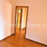 Affitto 4 camera appartamento di 114 m² in Frosinone