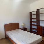 Rent 3 bedroom house of 106 m² in Penedo