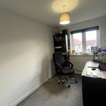 Rent 4 bedroom apartment in Cardiff