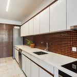 Rent 3 bedroom apartment of 120 m² in União das Freguesias de Lordelo do Ouro e Massarelos